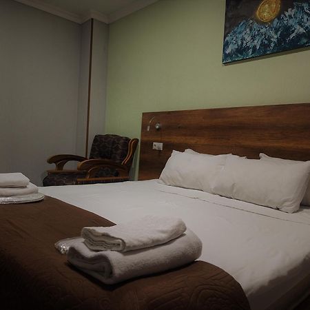 Hotel Georgian 쿠타이시 외부 사진